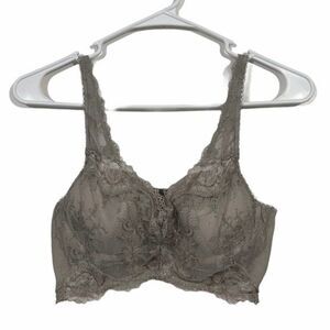 Victoria’s Secret 34B Grey Lace Lined Demi Bra